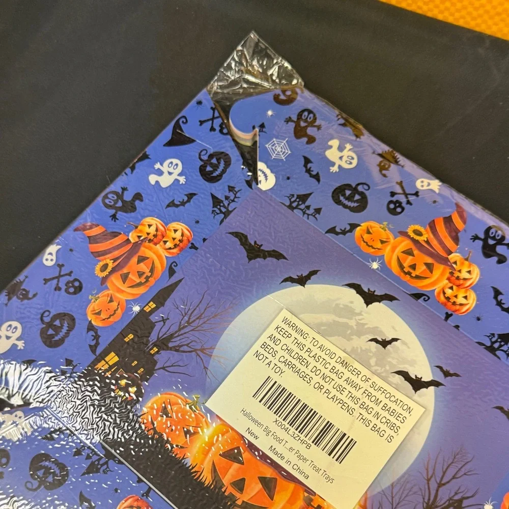 Halloween Big Food Paper Trays treat trays Ghost Party Plates Halloween party